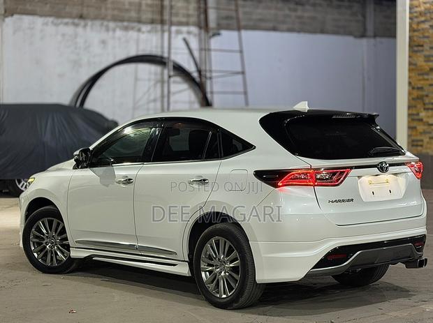 Toyota Harrier 2016 White