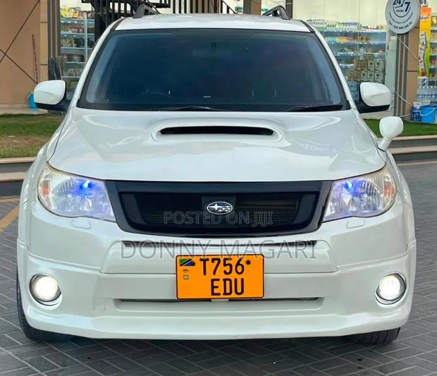 Subaru Forester 2010 White