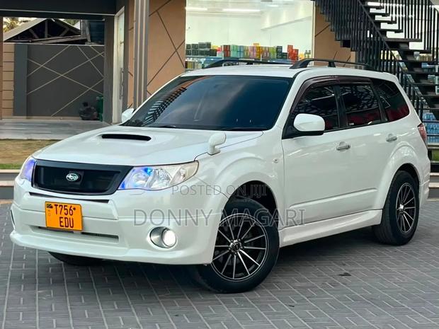 Subaru Forester 2010 White
