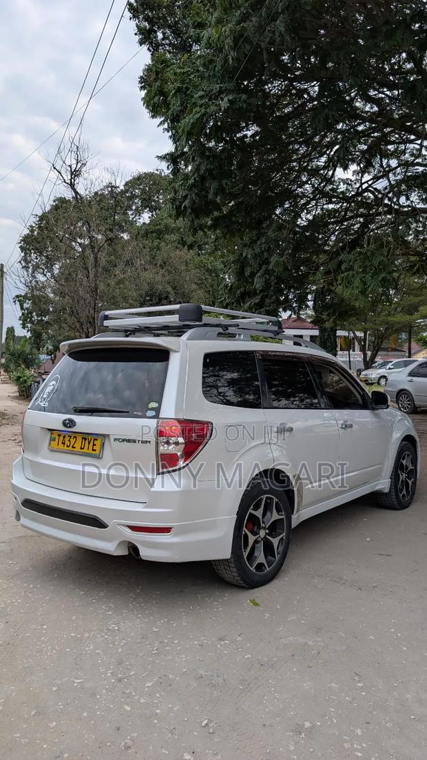 Subaru Forester 2009 White