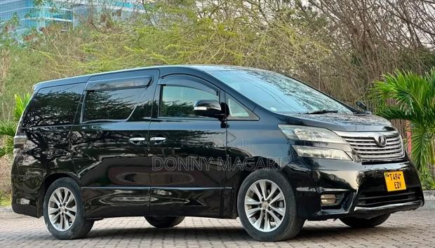 Toyota Vellfire 2009 Black