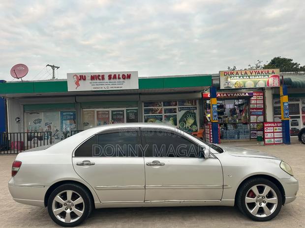 Toyota Brevis 2003 Silver