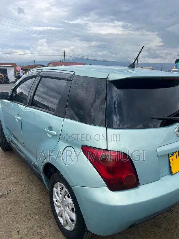 Toyota IST 2007 Blue