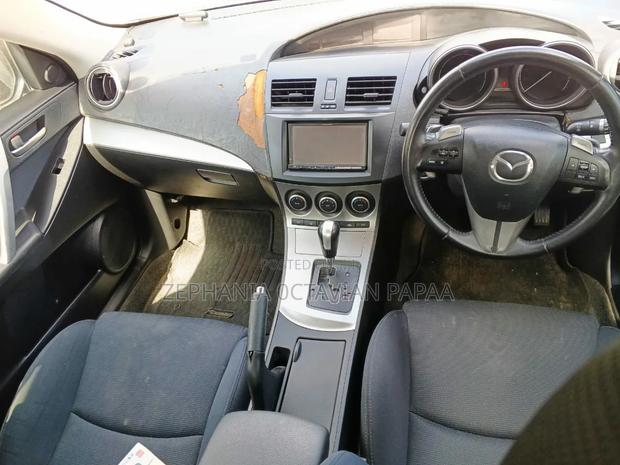 Mazda Axela 2012 Silver