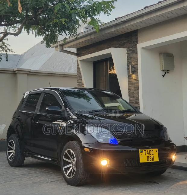 Toyota IST 2006 Black