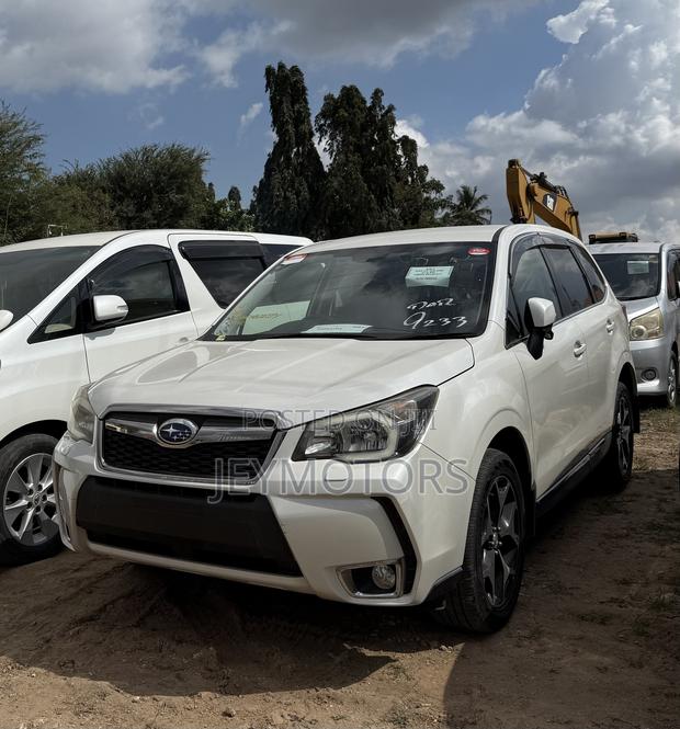 Subaru Forester 2015 White