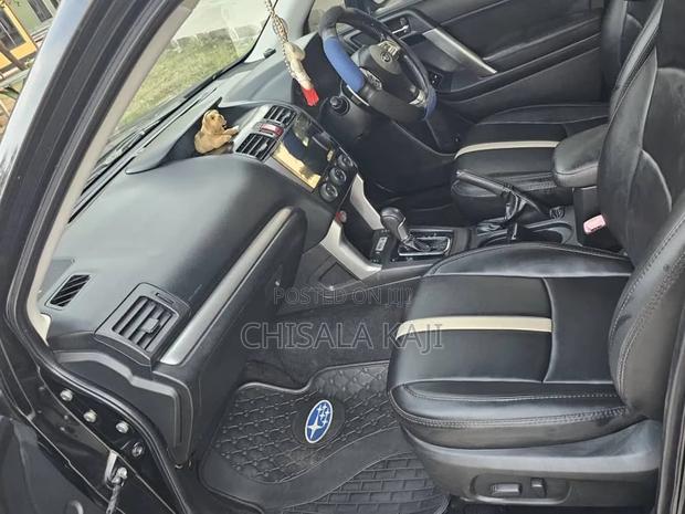 Subaru Forester 2012 Black