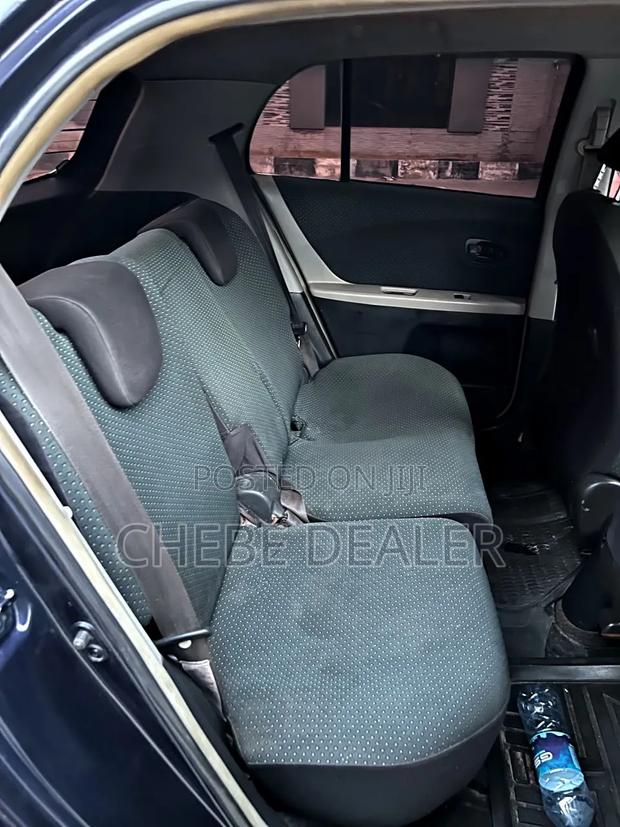 Toyota Wish 2004 Silver