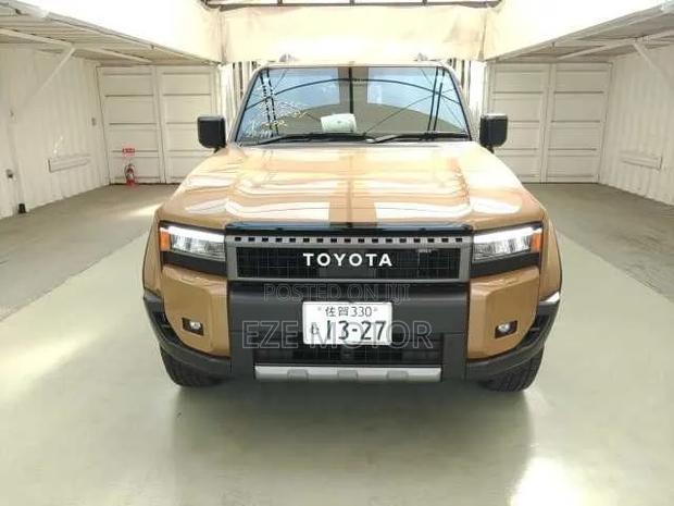 Toyota Land Cruiser Prado 2025 Gold