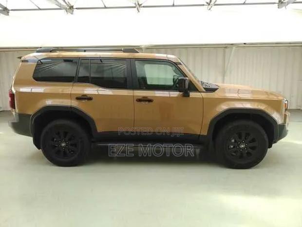 Toyota Land Cruiser Prado 2025 Gold