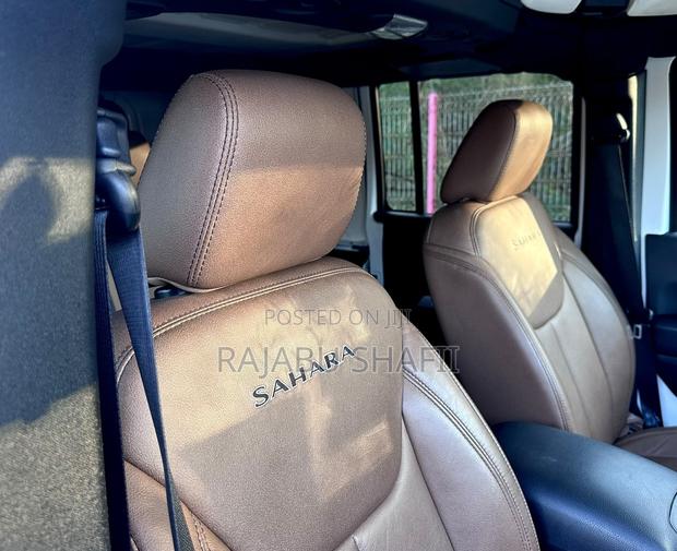 Jeep Wrangler Sahara 4x4 2017 White