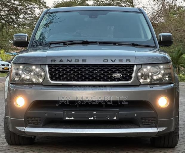 Land Rover Range Rover Sport 2010 Gray
