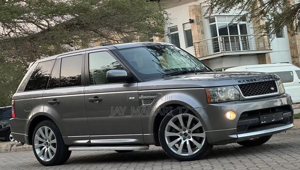 Land Rover Range Rover Sport 2010 Gray