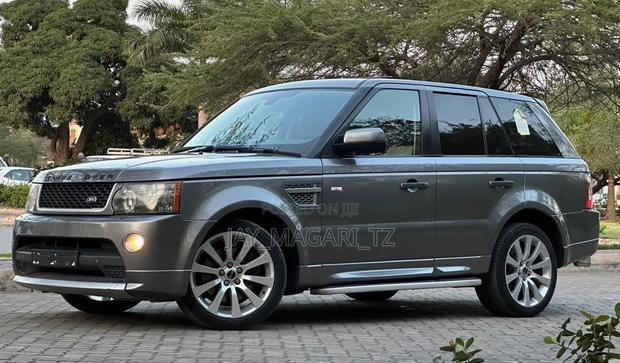 Land Rover Range Rover Sport 2010 Gray