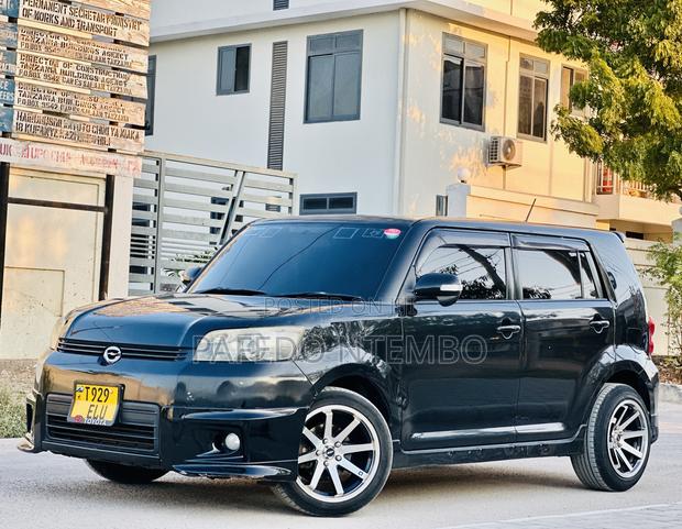 Toyota Corolla Rumion 2009 Black
