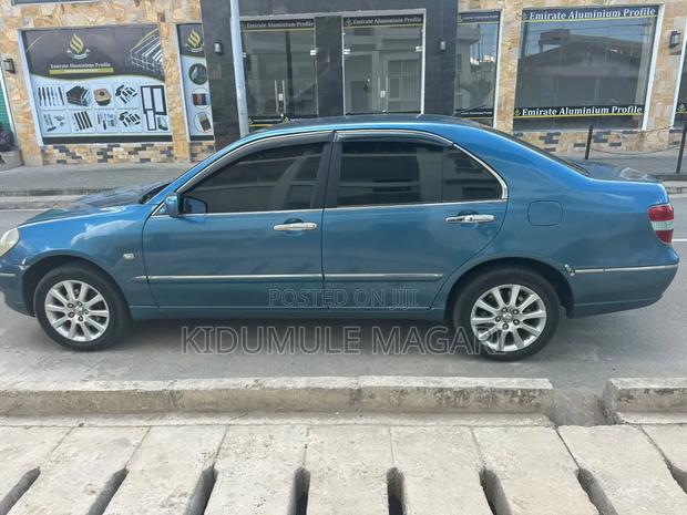 Toyota Brevis 2004 Blue