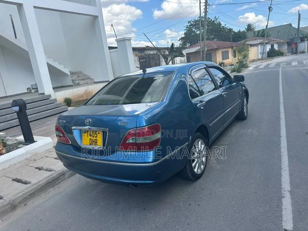 Toyota Brevis 2004 Blue