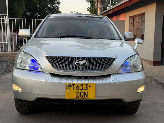 Toyota Harrier 2003 Silver