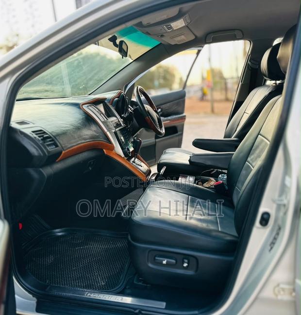Toyota Harrier 2007 Silver