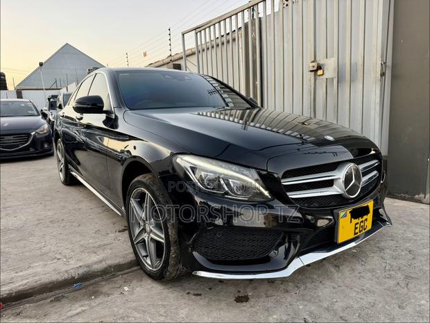 Mercedes-Benz C200 2015 Black
