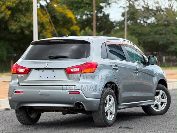Mitsubishi RVR 2010 Gray