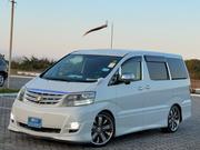 Toyota Alphard 2007 White for sale