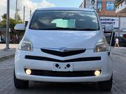 Toyota Ractis 2007 White for sale