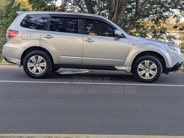 Subaru Forester 2009 Silver