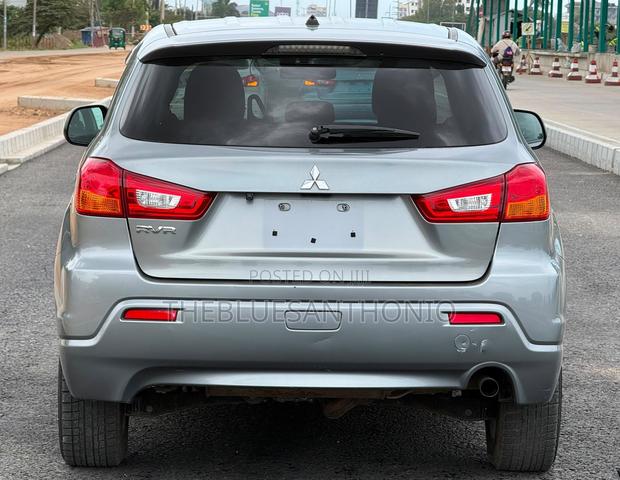 Mitsubishi RVR 2.0 2011 Gray