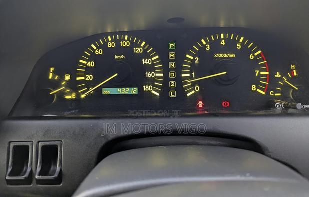 Toyota Carina 2001 Silver