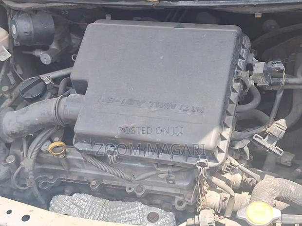 Toyota Passo 2004 Blue