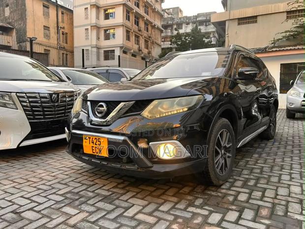 Nissan X-Trail 2014 Black