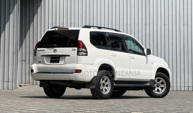 Toyota Land Cruiser Prado 2006 Pearl