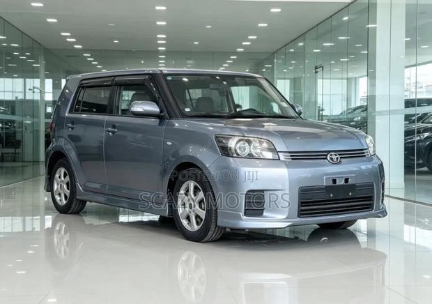 Toyota Corolla Rumion 2007 Gray