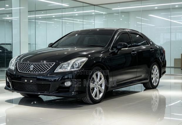 Toyota Crown 2009 Black