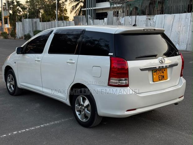 Toyota Wish 2015 White