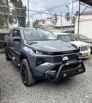 New Toyota Hilux 2026 Gray for sale