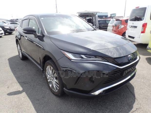 Toyota Harrier S 2020 Black