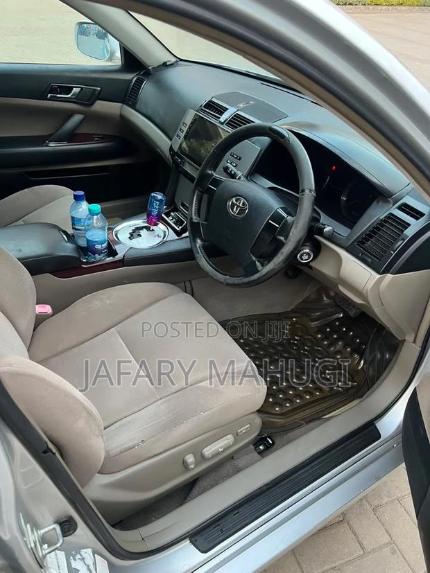 Toyota Mark X 2006 Silver