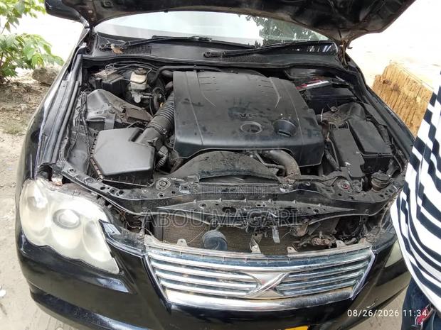 Toyota Mark X 2004 Black