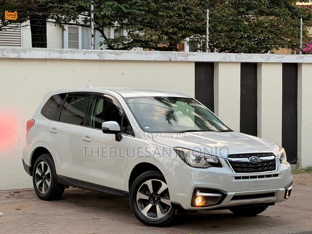 Subaru Forester 2016 Pearl