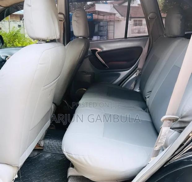 Toyota RAV4 2017 Black