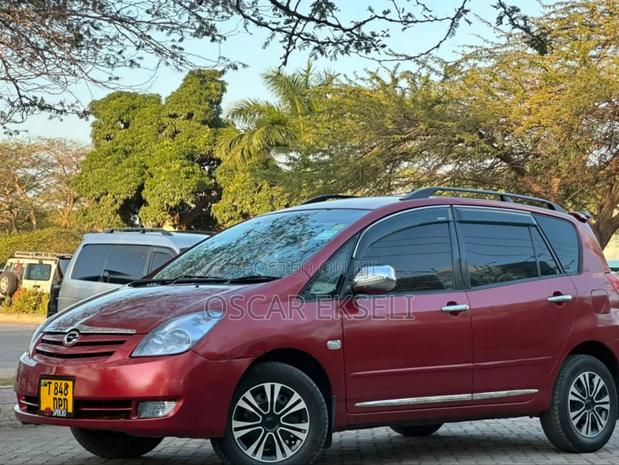 Toyota Corolla Spacio 2006 Maroon