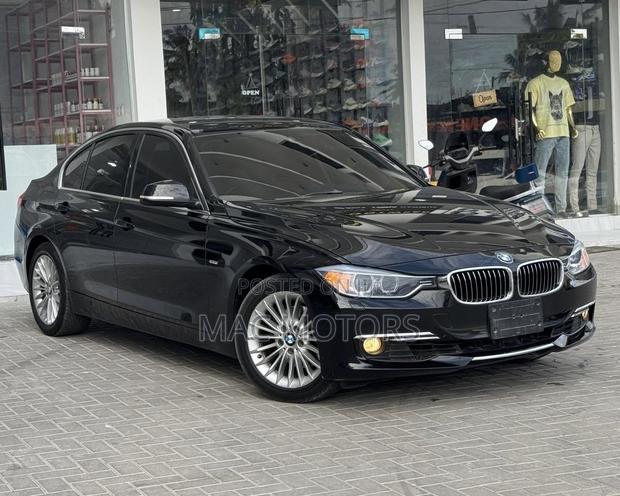 BMW 3 Series 320i RWD 2014 Black