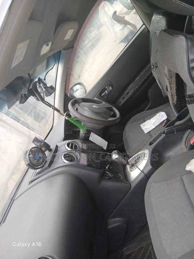 Nissan Dualis 2011 Silver
