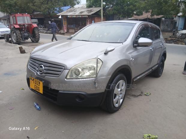 Nissan Dualis 2011 Silver