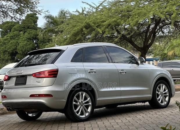 Audi Q3 2014 Silver