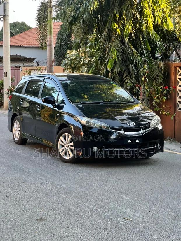 Toyota Wish 2009 Black