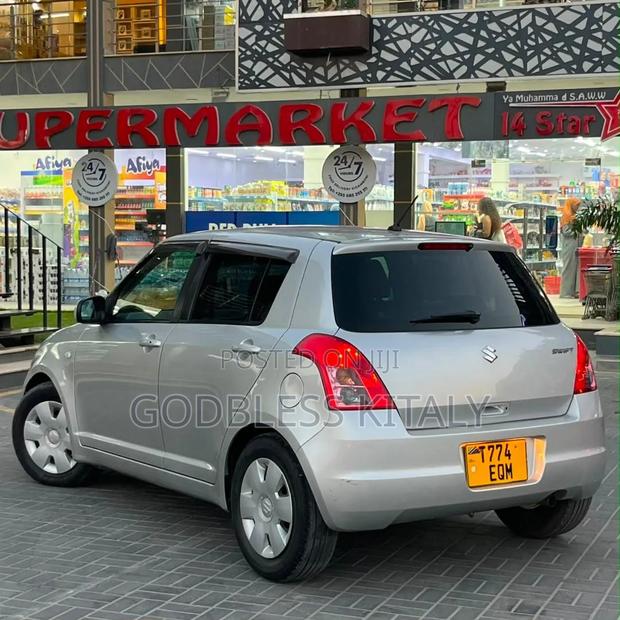 Suzuki Swift 2009 Silver