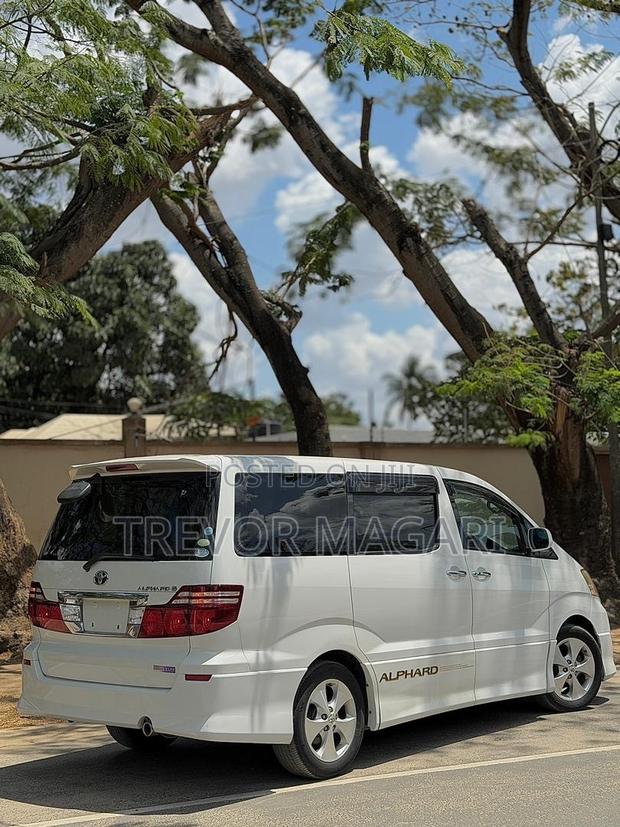 Toyota Alphard 2008 White